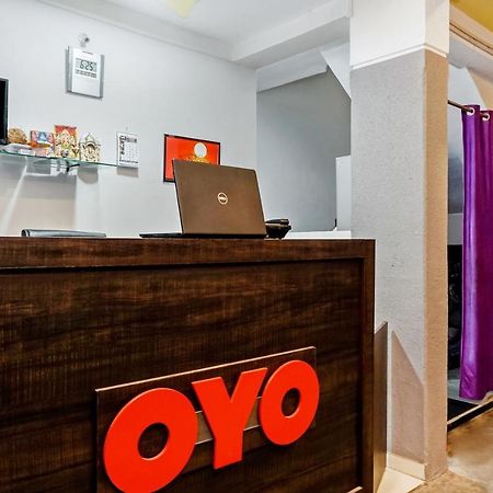 Oyo White Castle Heritage Near Pune Airport Exterior photo