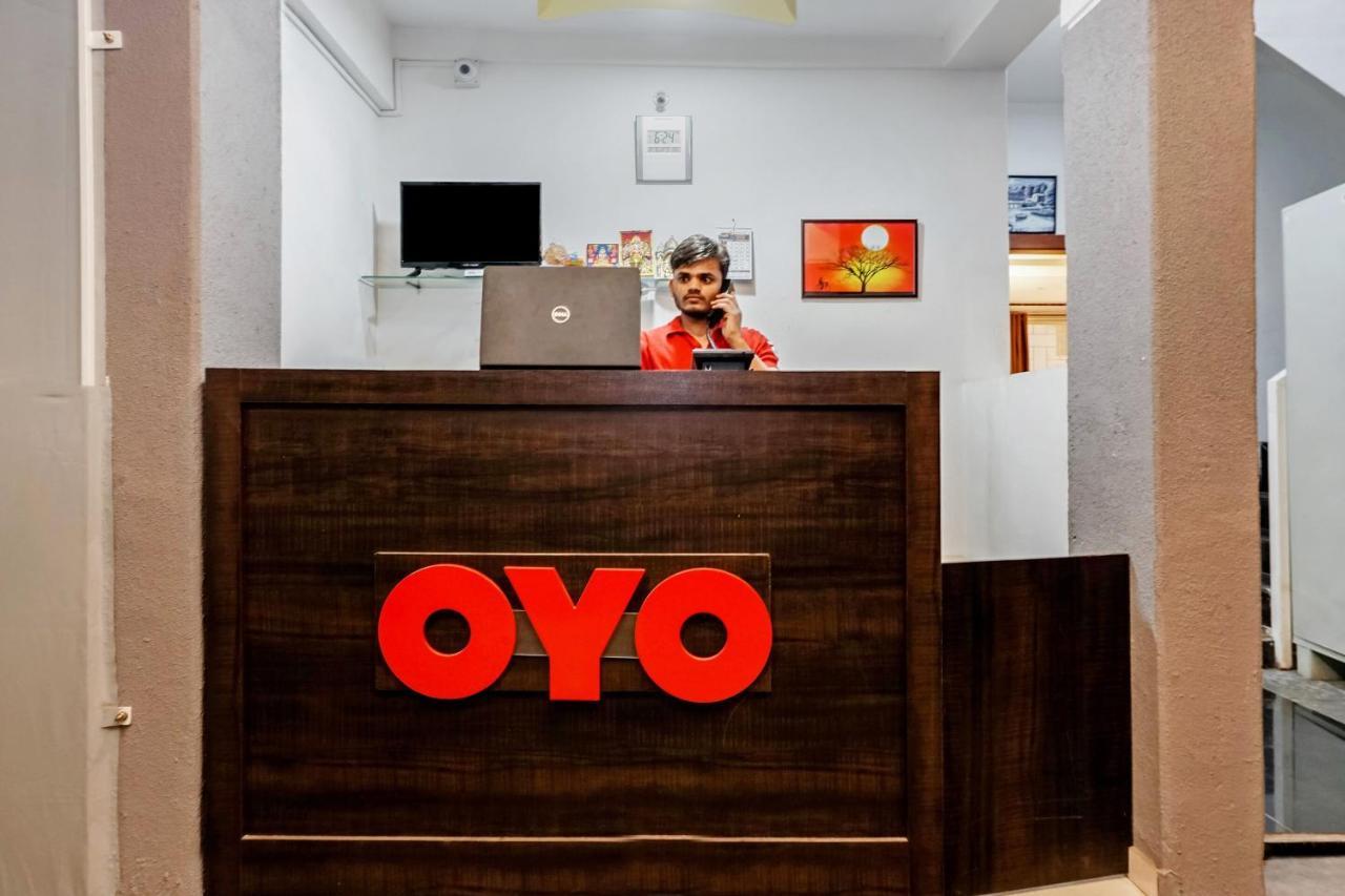 Oyo White Castle Heritage Near Pune Airport Exterior photo